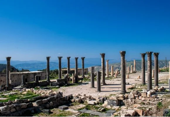 Yacimiento arqueológico de Umm Qais 